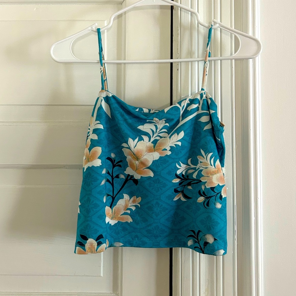 Novella Royale cropped tank in aqua lilies m